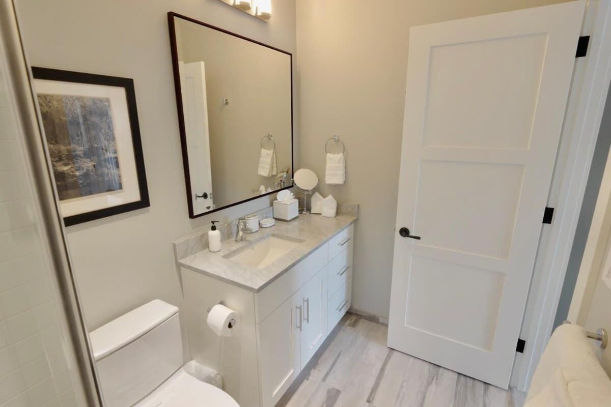 Luxurious Mansion In Logan Circle Private Parking Apartment Washington Bagian luar foto