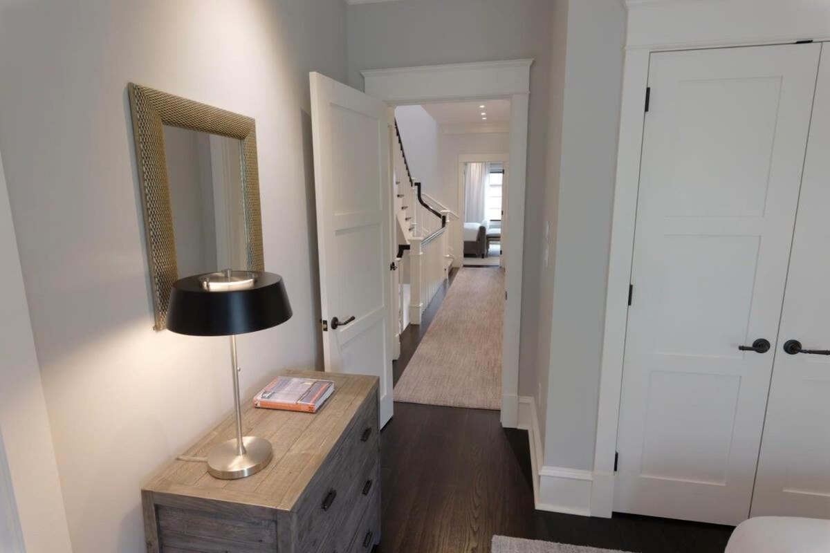 Luxurious Mansion In Logan Circle Private Parking Apartment Washington Bagian luar foto