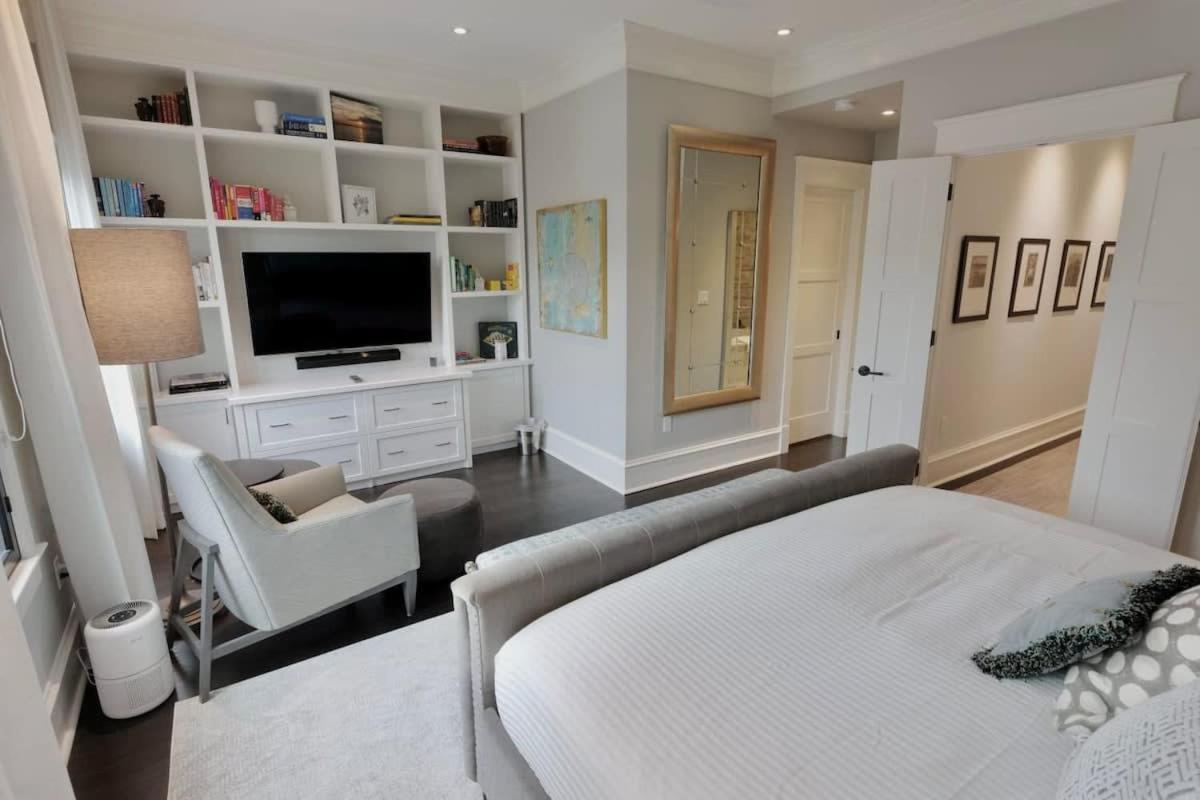 Luxurious Mansion In Logan Circle Private Parking Apartment Washington Bagian luar foto