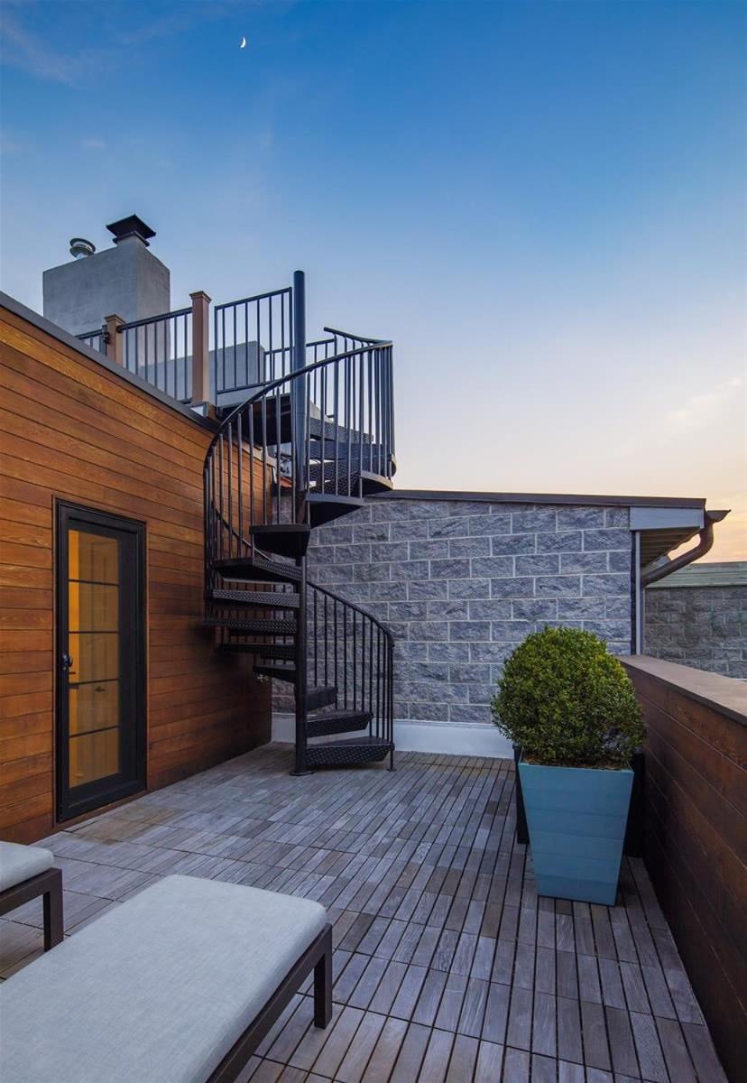 Luxurious Mansion In Logan Circle Private Parking Apartment Washington Bagian luar foto