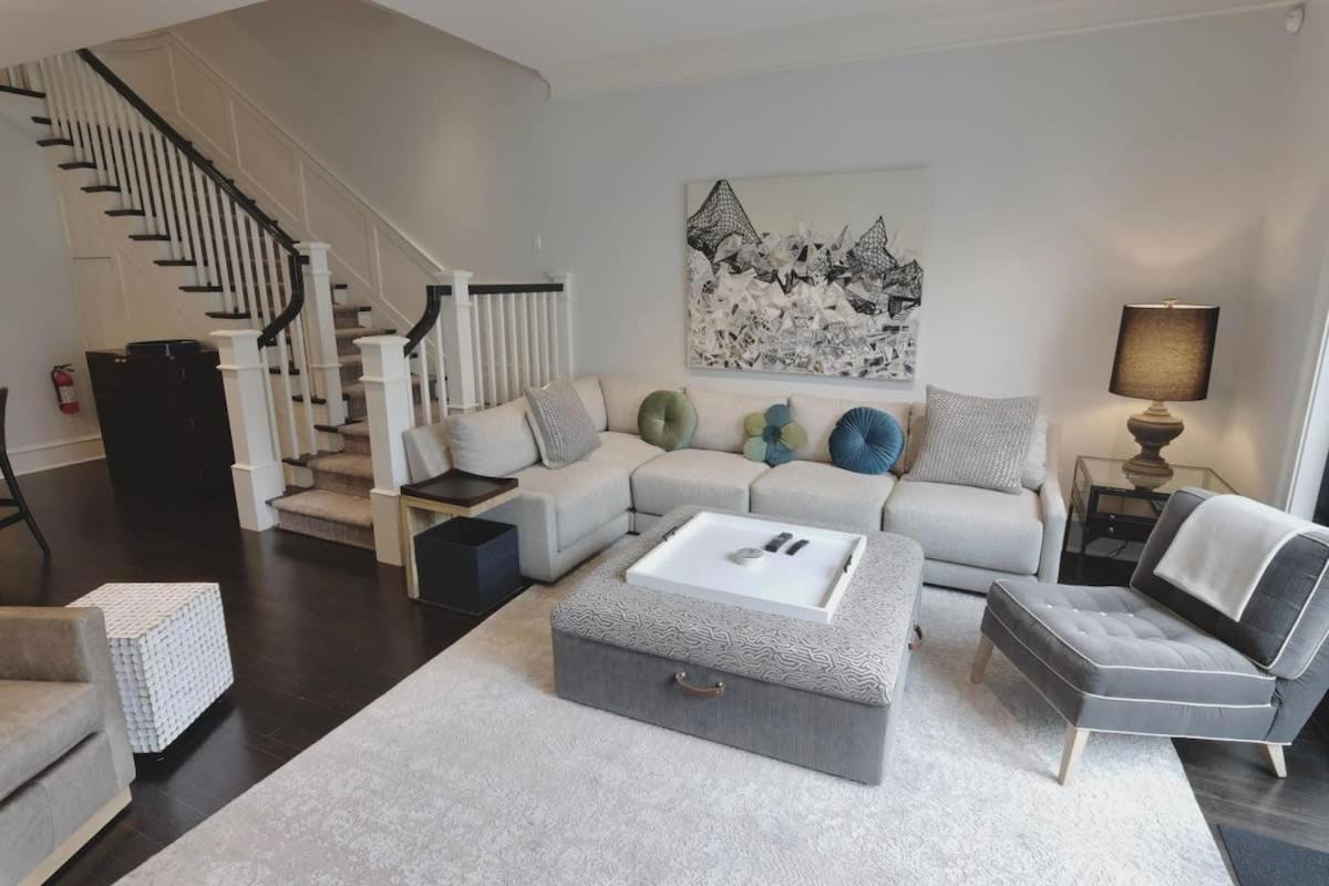 Luxurious Mansion In Logan Circle Private Parking Apartment Washington Bagian luar foto